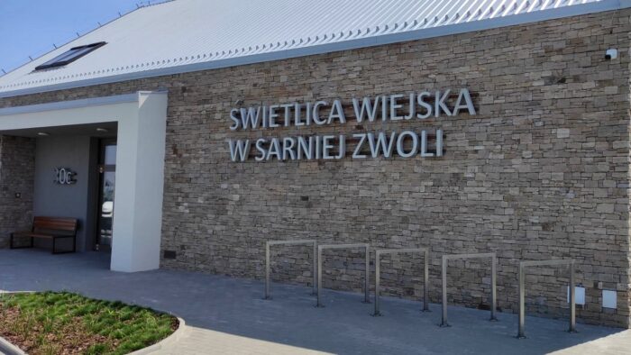 litery blokowe ze stali nierdzewnej